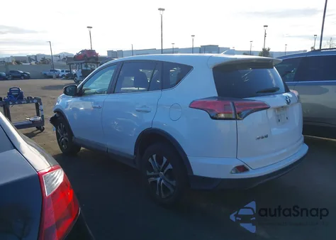 2018 Toyota Rav4 Le z USA, uszkodzony, nr VIN 2T3ZFREV2JW443004